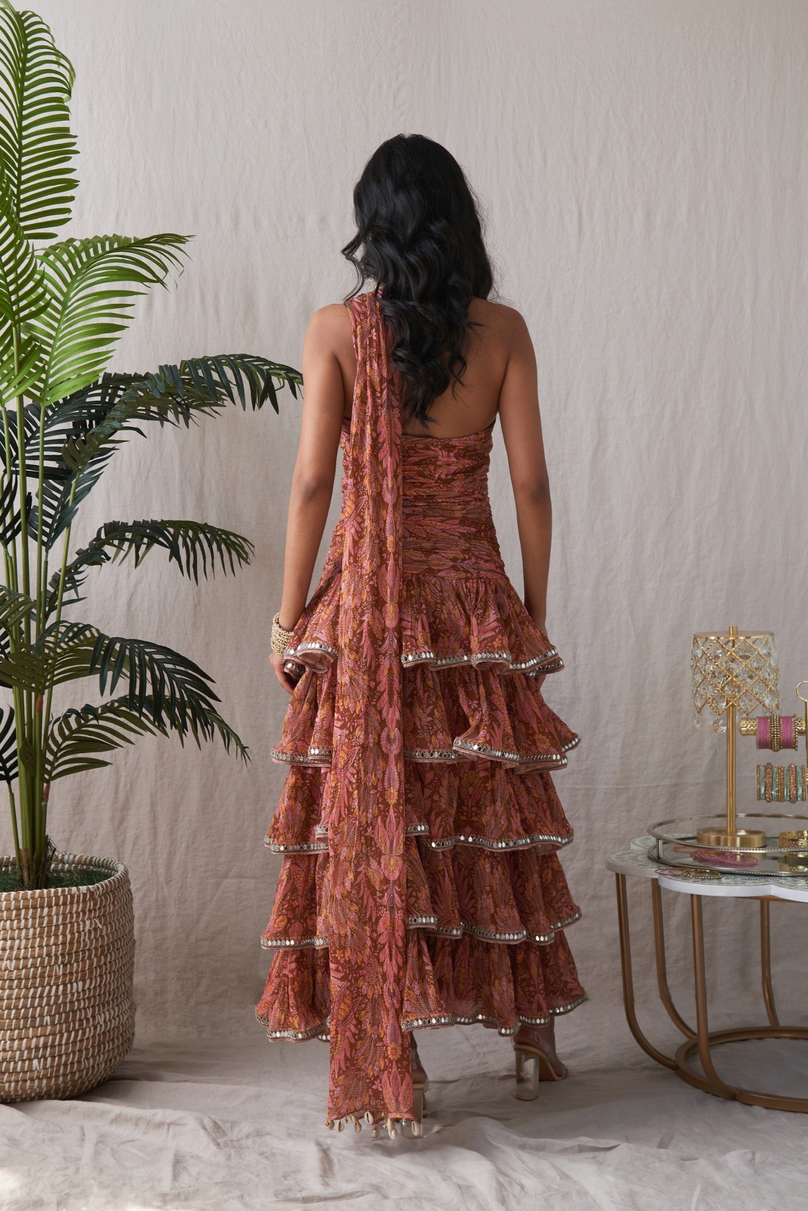 Saloni